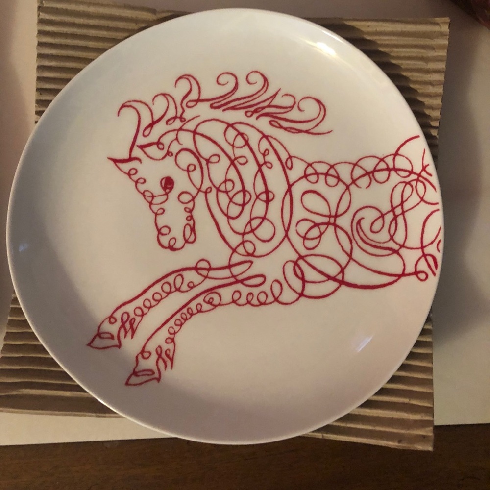 (4) west Emma plates